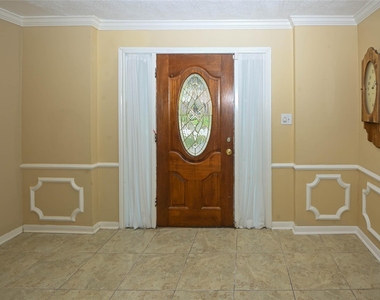 1830 Saddlecreek Drive - Photo Thumbnail 15