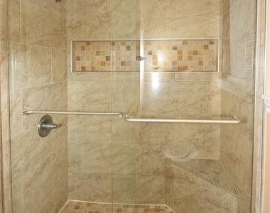 1830 Saddlecreek Drive - Photo Thumbnail 33