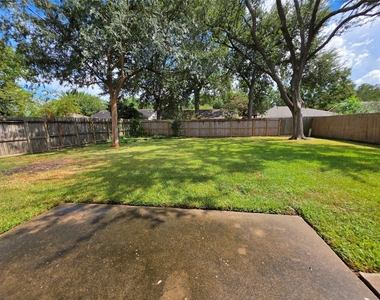 926 Redway Lane - Photo Thumbnail 11