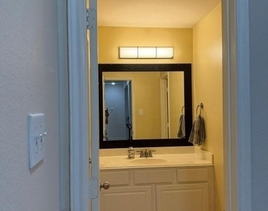 2 Carmeline Drive - Photo Thumbnail 24