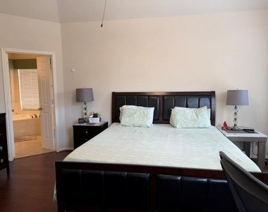 2 Carmeline Drive - Photo Thumbnail 16