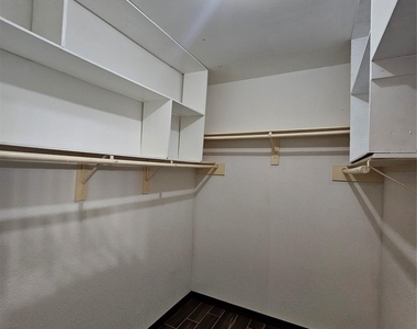 13922 Somersworth Drive - Photo Thumbnail 15