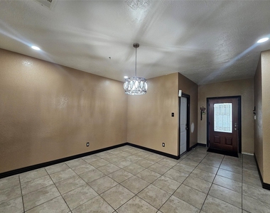 13922 Somersworth Drive - Photo Thumbnail 1