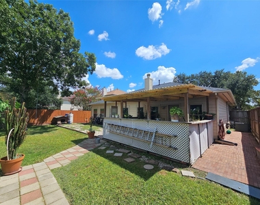13922 Somersworth Drive - Photo Thumbnail 33