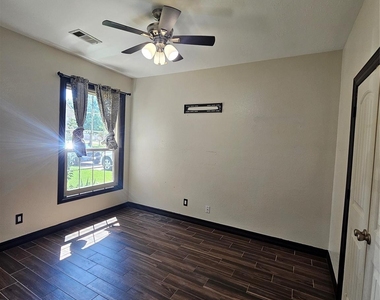 13922 Somersworth Drive - Photo Thumbnail 24