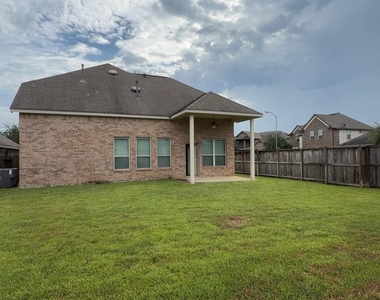 18107 Golden Falls Lane - Photo Thumbnail 28