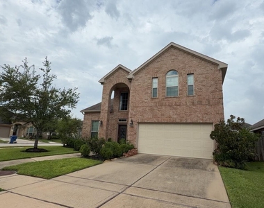 18107 Golden Falls Lane - Photo Thumbnail 30