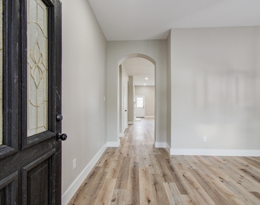4506 Knights Court - Photo Thumbnail 1