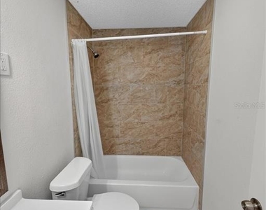 20105 Suncrest Drive - Photo Thumbnail 13