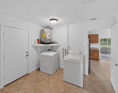 20105 Suncrest Drive - Photo Thumbnail 17