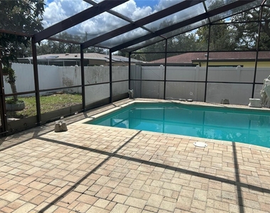 4163 Ramona Drive - Photo Thumbnail 6