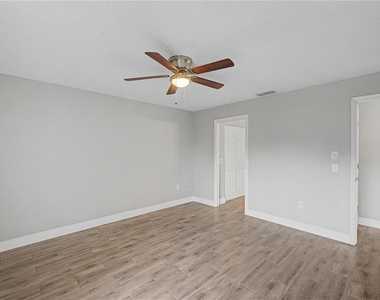 3191 Shoal Line Boulevard - Photo Thumbnail 6