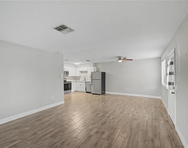 3191 Shoal Line Boulevard - Photo Thumbnail 3