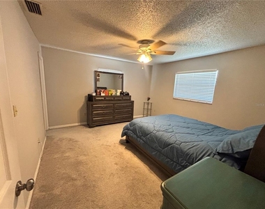 2139 E Old Mill Drive - Photo Thumbnail 7