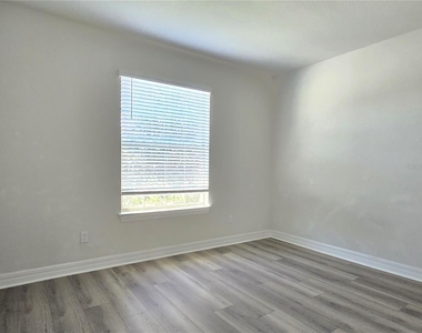 13814 Tonya Anne Drive - Photo Thumbnail 21