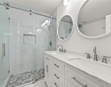 271 Nw 35th Street - Photo Thumbnail 26