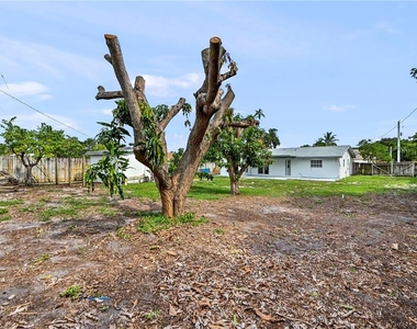 271 Nw 35th Street - Photo Thumbnail 30