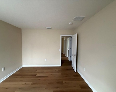 15213 Antilles Isle Lane - Photo Thumbnail 18