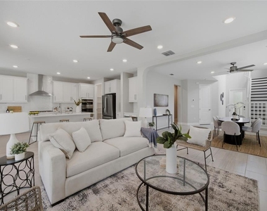 4667 San Martino Drive - Photo Thumbnail 2