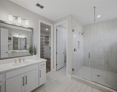4667 San Martino Drive - Photo Thumbnail 37