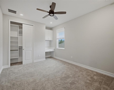 4667 San Martino Drive - Photo Thumbnail 31