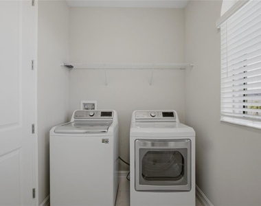 4667 San Martino Drive - Photo Thumbnail 40