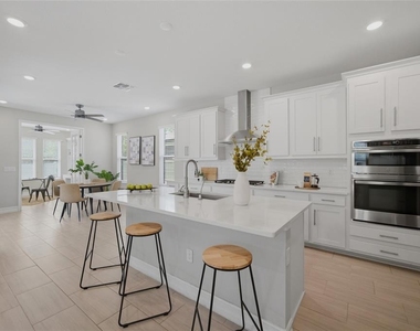 4667 San Martino Drive - Photo Thumbnail 8