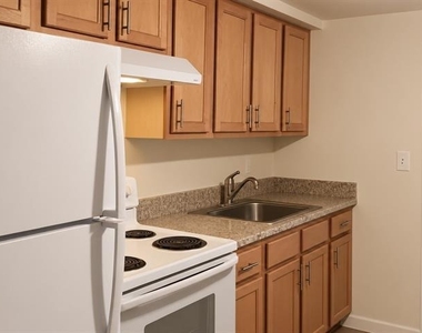 6114 Indiana Avenue - Photo Thumbnail 5