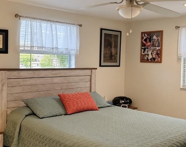 6114 Indiana Avenue - Photo Thumbnail 7