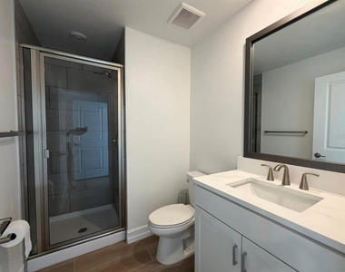 1523 W Chestnut Street - Photo Thumbnail 12