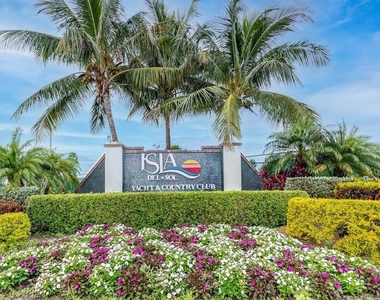 6210 Sun Boulevard - Photo Thumbnail 31
