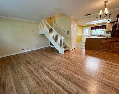 14803 Lake Forest Drive - Photo Thumbnail 3