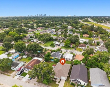 2144 43rd Terrace N - Photo Thumbnail 32