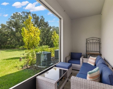 10324 Trumpet Honeysuckle Way - Photo Thumbnail 14