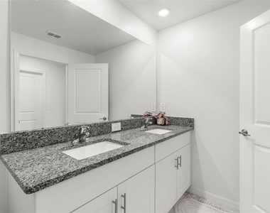 10324 Trumpet Honeysuckle Way - Photo Thumbnail 25