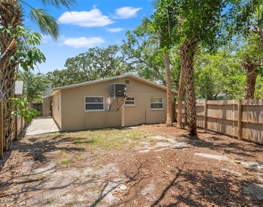 4247 Helena Street Ne - Photo Thumbnail 30