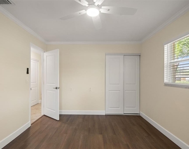 4247 Helena Street Ne - Photo Thumbnail 21
