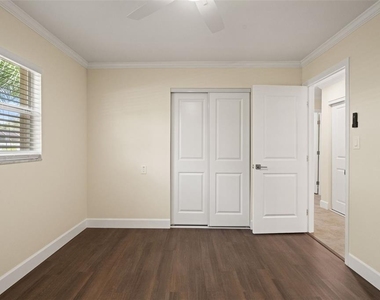 4247 Helena Street Ne - Photo Thumbnail 23