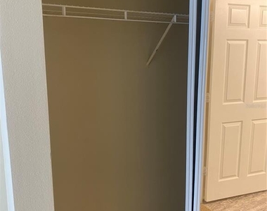18209 Bridle Club Drive - Photo Thumbnail 32