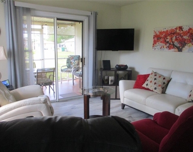 471 Insull Court - Photo Thumbnail 18
