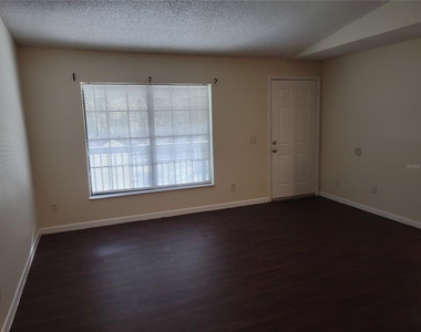 173 Hickory Street - Photo Thumbnail 2