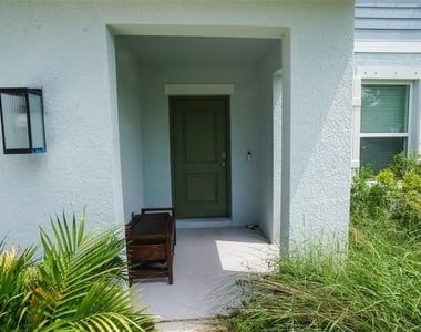 705 Pennsylvania Avenue - Photo Thumbnail 3