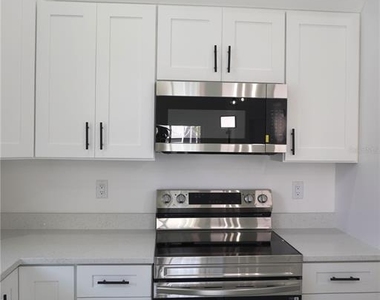 8924 N Orleans Avenue - Photo Thumbnail 37