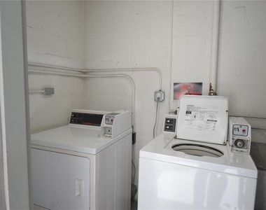 2944 W Bay Drive - Photo Thumbnail 26