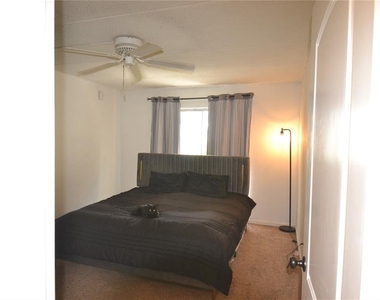 2944 W Bay Drive - Photo Thumbnail 14