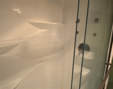 2944 W Bay Drive - Photo Thumbnail 17