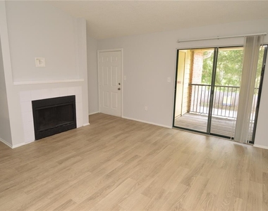8645 Fancy Finch Drive - Photo Thumbnail 15