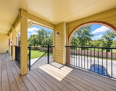 8645 Fancy Finch Drive - Photo Thumbnail 3