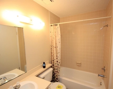 22640 Watersedge Boulevard - Photo Thumbnail 8