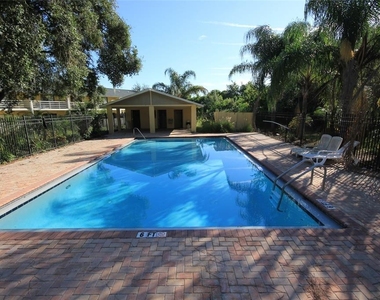 22640 Watersedge Boulevard - Photo Thumbnail 13